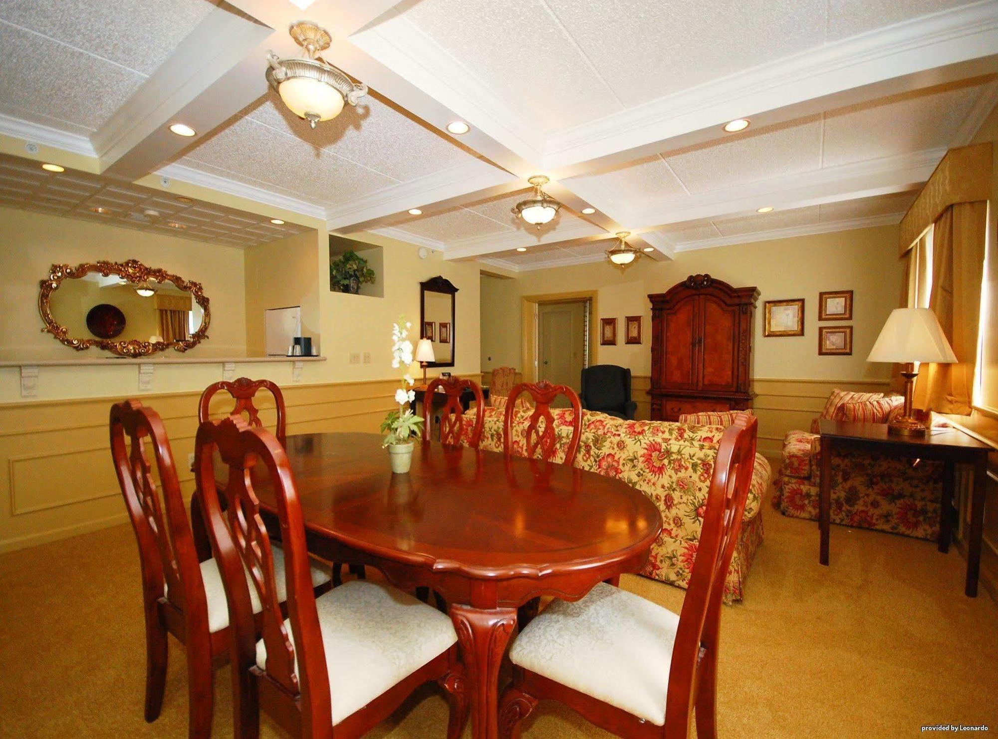 Best Western PLUS Franklin Square Inn Troy Zimmer foto